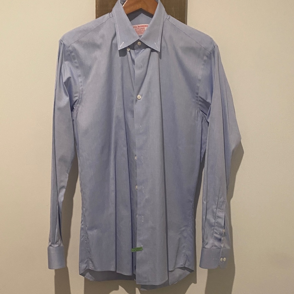 Elegant Light Blue Dress Shirt